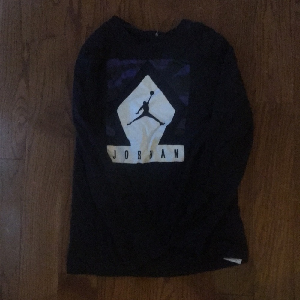 Jordan shirt